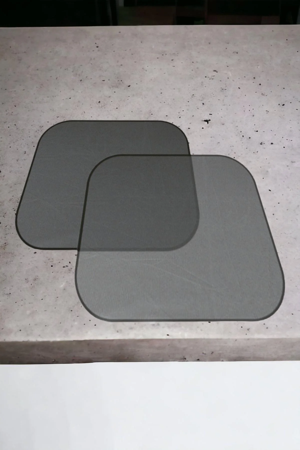 Oto Güneşlik Vantuzlu Yan Cam 44x36 cm 2 Adet - Tırnak Vantuzlu Araç Güneşliği - Görsel 6